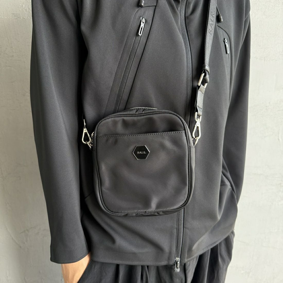 BALR. [ボーラー] クラシックメッセンジャーバッグ [B62341023] JET BLACK