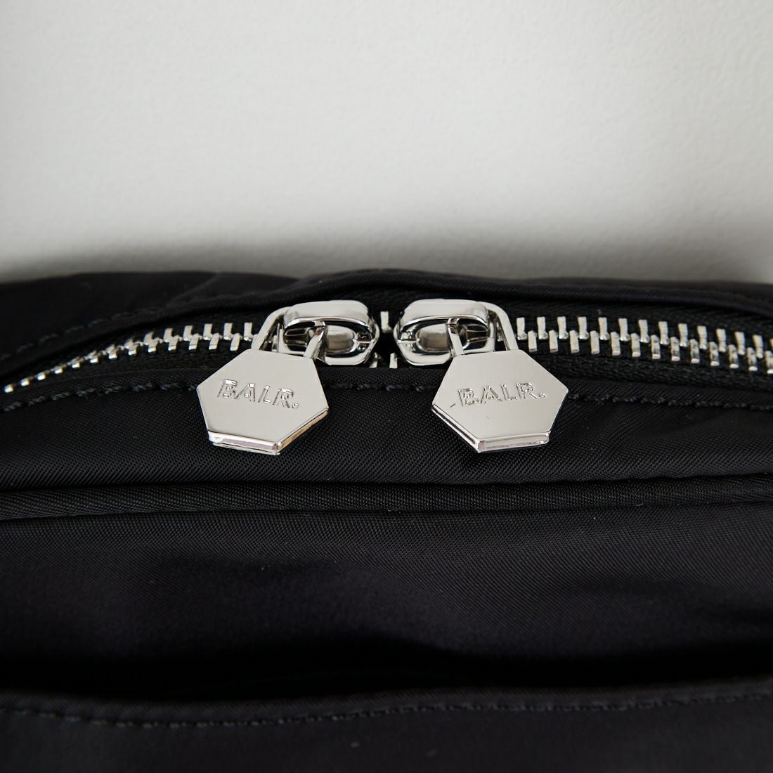 BALR. [ボーラー] クラシックメッセンジャーバッグ [B62341023] JET BLACK