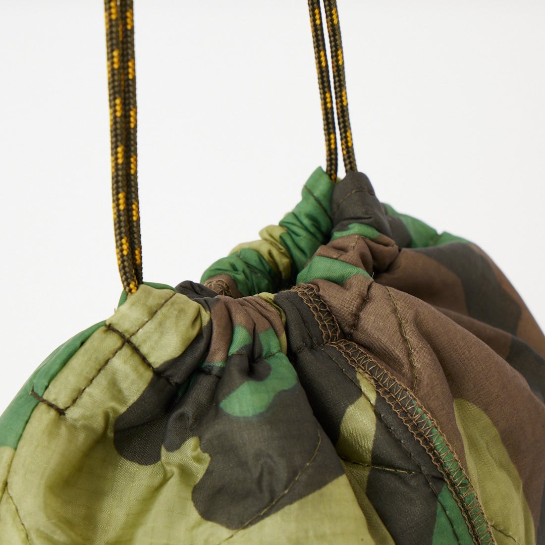 ODDMENT [オッドメント] キルティングポーチ [QUILTING-POUCH] WOODLAND