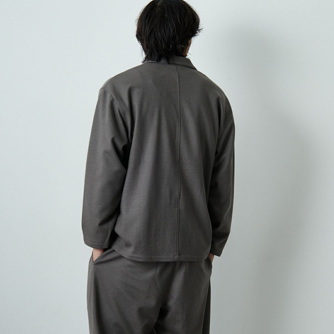 STILL BY HAND [スティルバイハンド] ウールジャージージャケット [CS03253] GREIGE &&モデル身長：179cm 着用サイズ：46&&