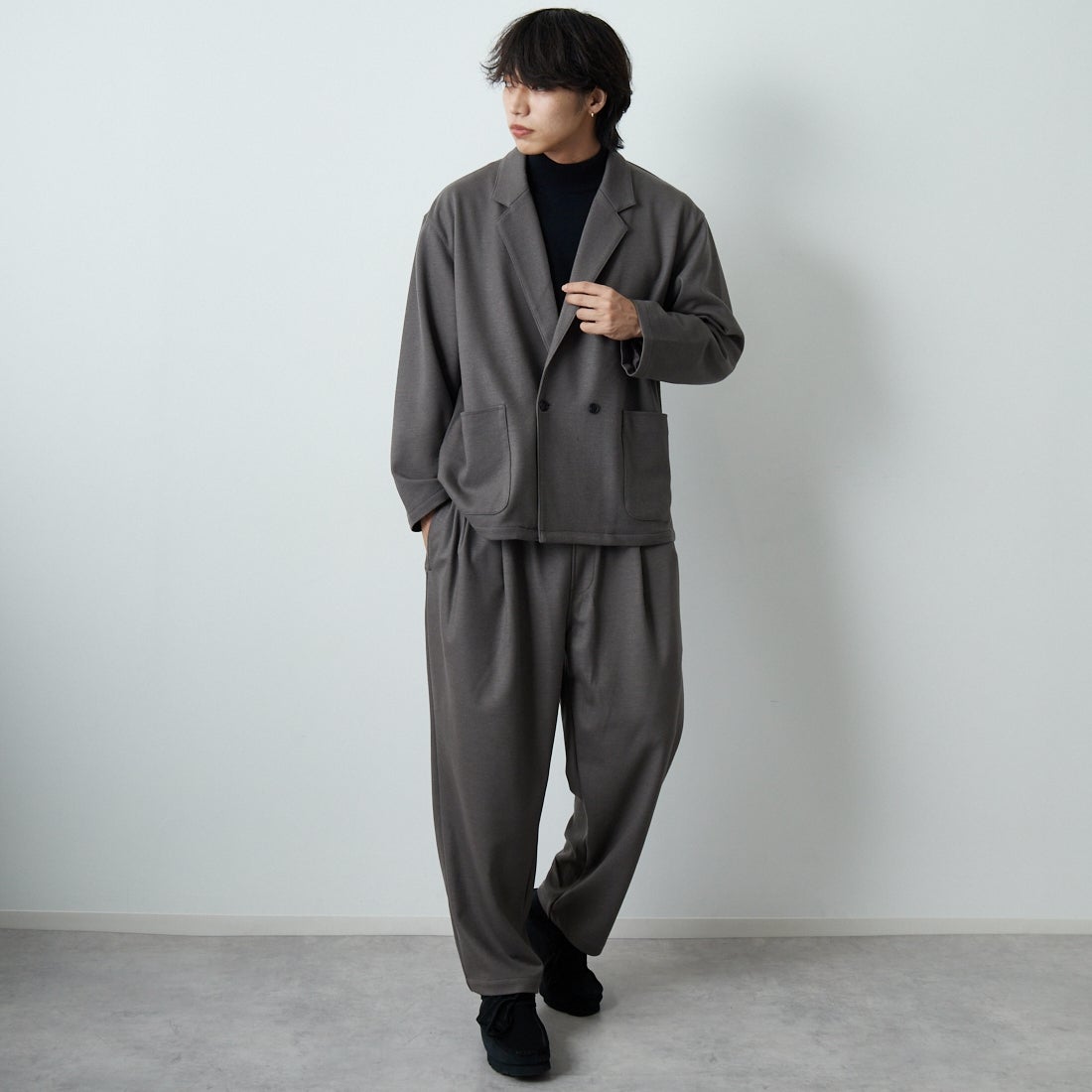 STILL BY HAND [スティルバイハンド] ウールジャージージャケット [CS03253] GREIGE &&モデル身長：179cm 着用サイズ：46&&