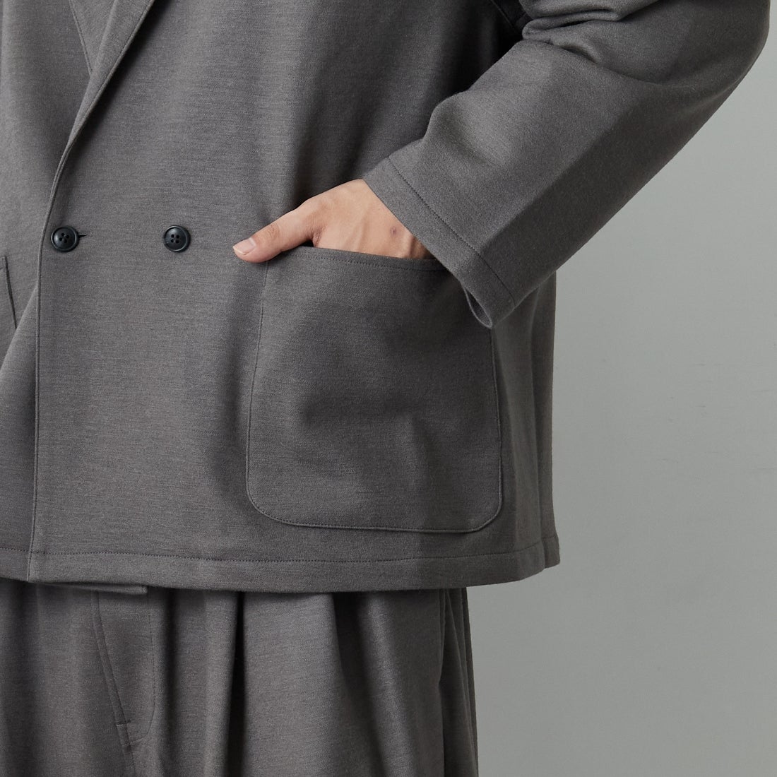 STILL BY HAND [スティルバイハンド] ウールジャージージャケット [CS03253] GREIGE &&モデル身長：179cm 着用サイズ：46&&
