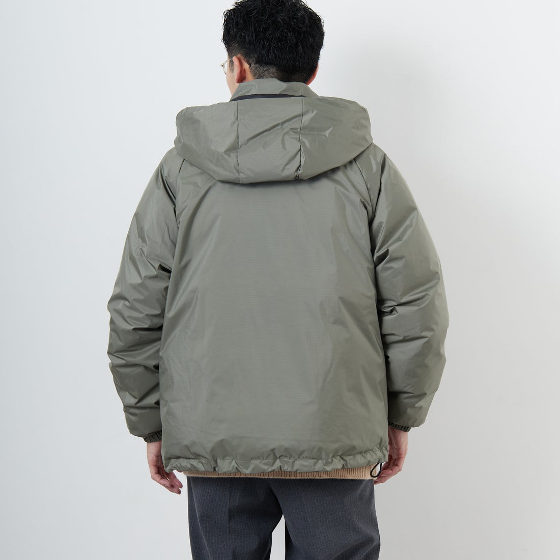 JEANSFACTORY × NANGA [ジーンズファクトリー × ナンガ] 別注 オーロラテックスダウンジャケット [JMP-254-030-JF] O.D GREEN &&モデル身長：168cm 着用サイズ：L&&