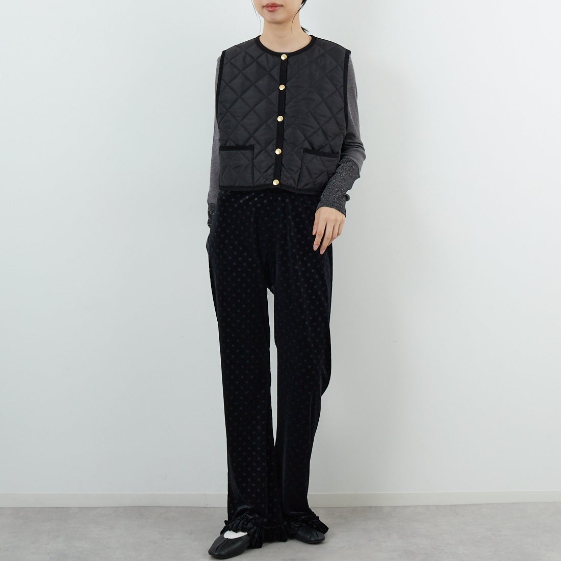 Traditional Weatherwear [トラディショナル ウェザーウェア] アークリー ジレ [L252APQVS0308AA] AA01 BK/BK &&モデル身長：162cm 着用サイズ：34&&