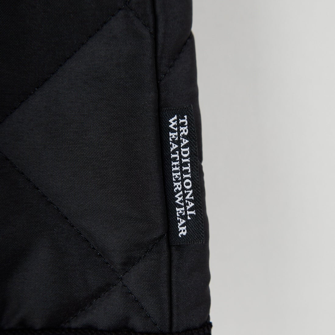 Traditional Weatherwear [トラディショナル ウェザーウェア] アークリー ジレ [L252APQVS0308AA] AA01 BK/BK