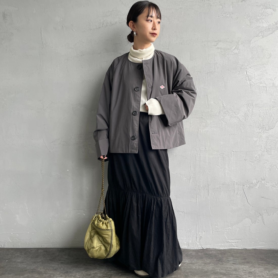 DANTON [ダントン] カラーレスワイドジャケット [DT-A0672PNT] CHARCOAL &&モデル身長：150cm 着用サイズ：36&&