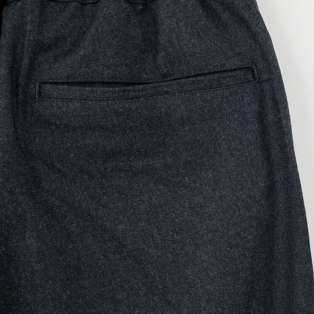 STILL BY HAND [スティルバイハンド] 別注 ウールワイドスピンドルパンツ [2503JF-EX06-JF] CHARCOAL