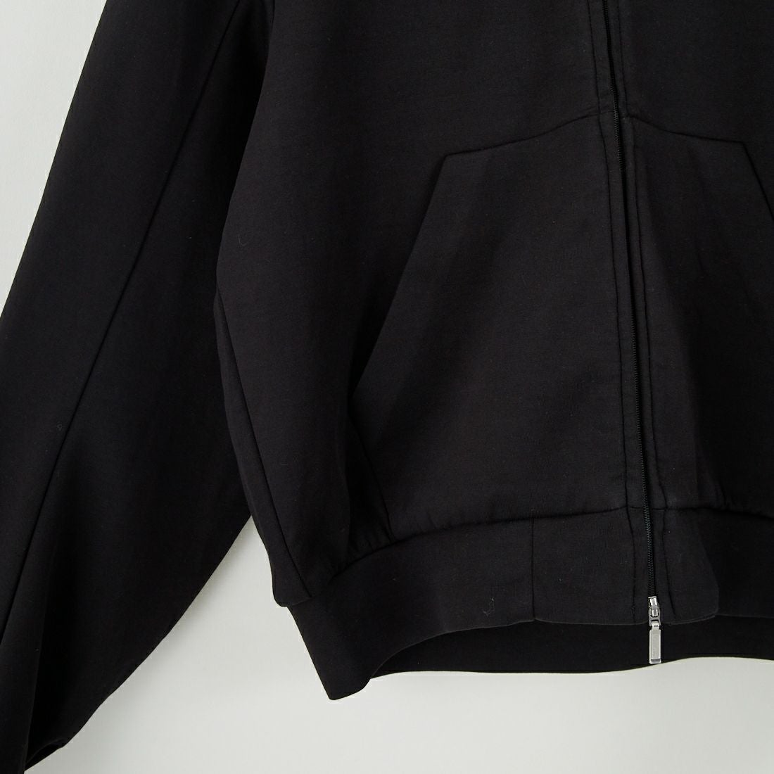 Noir Fabrik [ヌワールファブリック] コットンダンボールジップフーディ [653711] BLACK