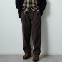 BROWN&&モデル身長：174cm 着用サイズ：48&&