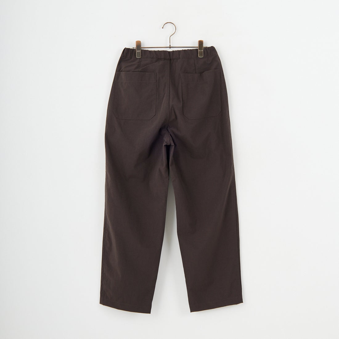 STILL BY HAND [スティルバイハンド] 別注 ナイロンオックステーパードパンツ [2503JF-EX07-JF] BROWN