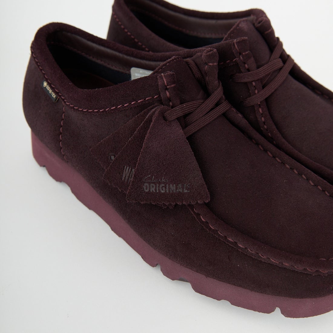 Clarks [クラークス] ワラビー ゴアテックス(パープルグレープスエード