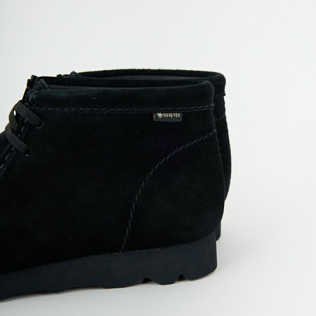 Clarks [クラークス] ワラビーブーツ ゴアテックス(ブラックスエード) [26179256] BLACK