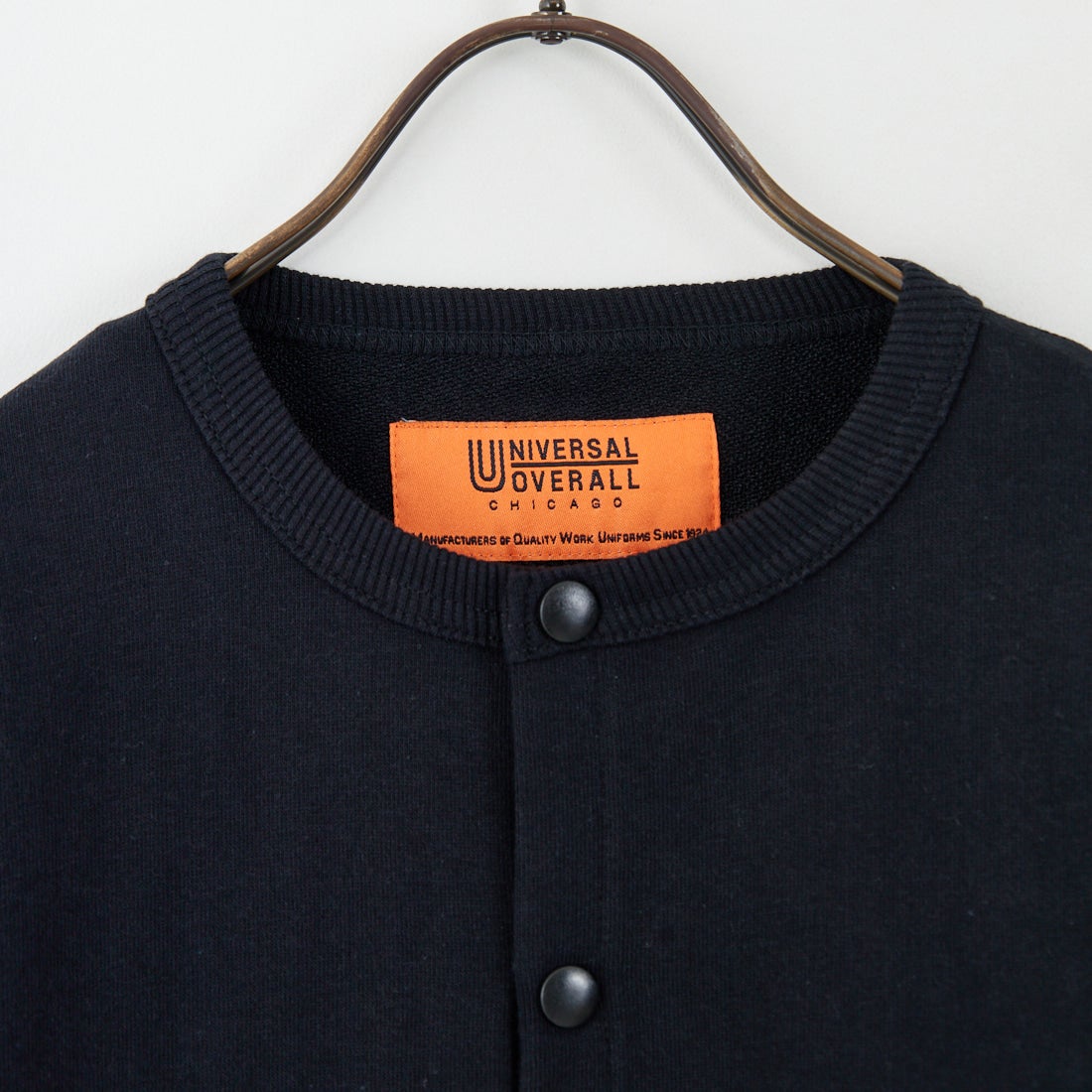 UNIVERSAL OVERALL [ユニバーサルオーバーオール] 別注 ワンポイントロゴ刺繍 スウェットカーディガン [U2532270IN-JF] BLACK