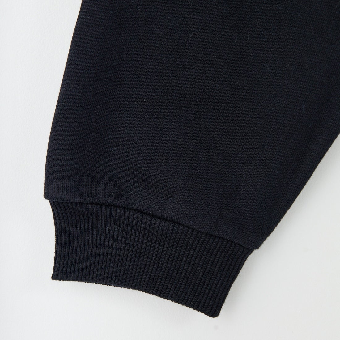 UNIVERSAL OVERALL [ユニバーサルオーバーオール] 別注 ワンポイントロゴ刺繍 スウェットカーディガン [U2532270IN-JF] BLACK