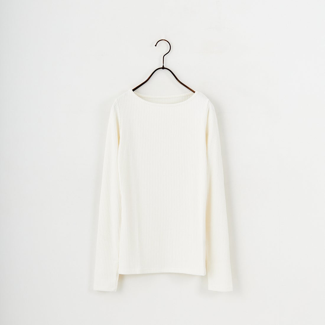 O.WHITE
