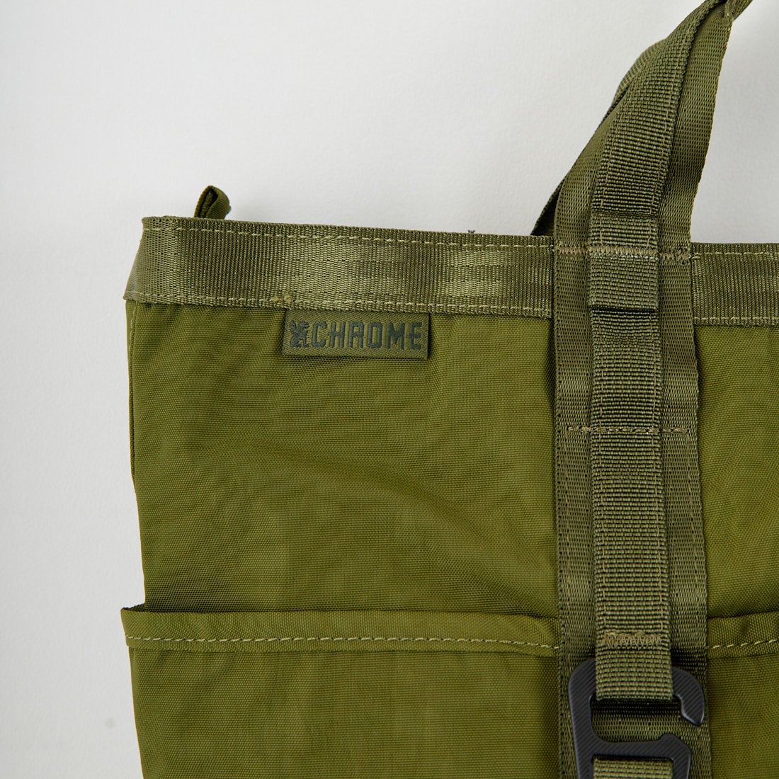 CHROME [クローム] グローサリートート メッセンジャーバッグ 15L [JP240] MOSS