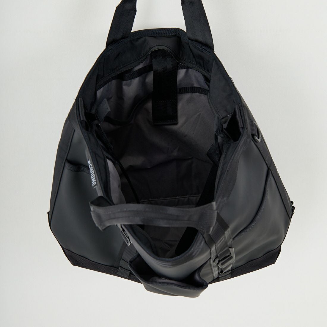 CHROME [クローム] グローサリートート メッセンジャーバッグ 15L [JP240] MTBK