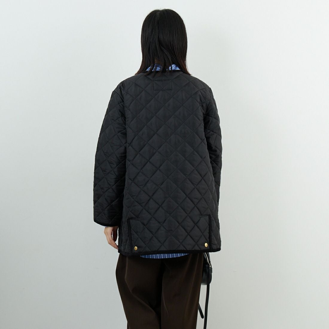 Traditional Weatherwear [トラディショナル ウェザーウェア] アークリー Aライン ミドル [L252APQCO0485AA] AA01 BK/BK &&モデル身長：162cm 着用サイズ：34&&