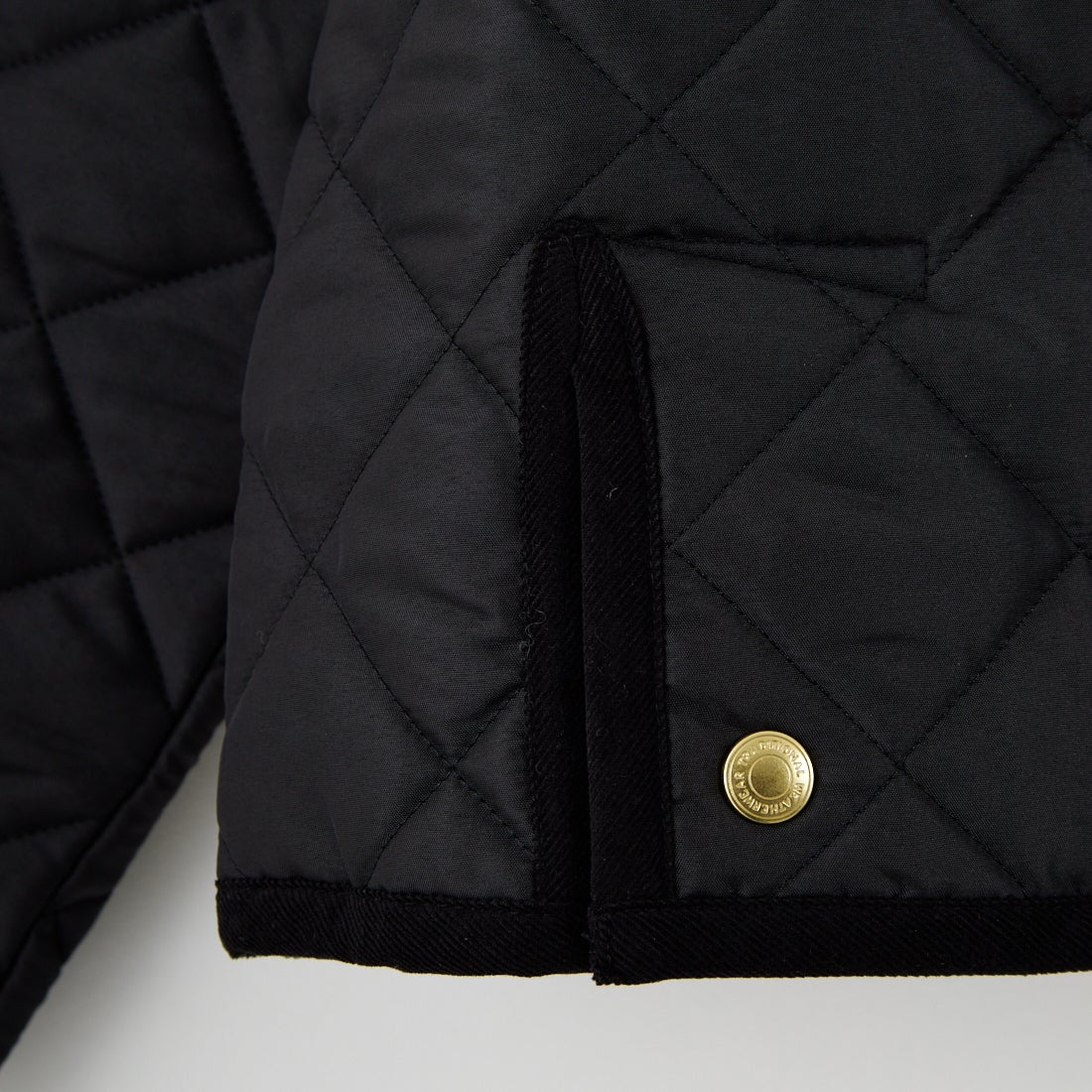 Traditional Weatherwear [トラディショナル ウェザーウェア] ウェーバリーAライン [L252APQCO0487AA] AA01 BK/BK