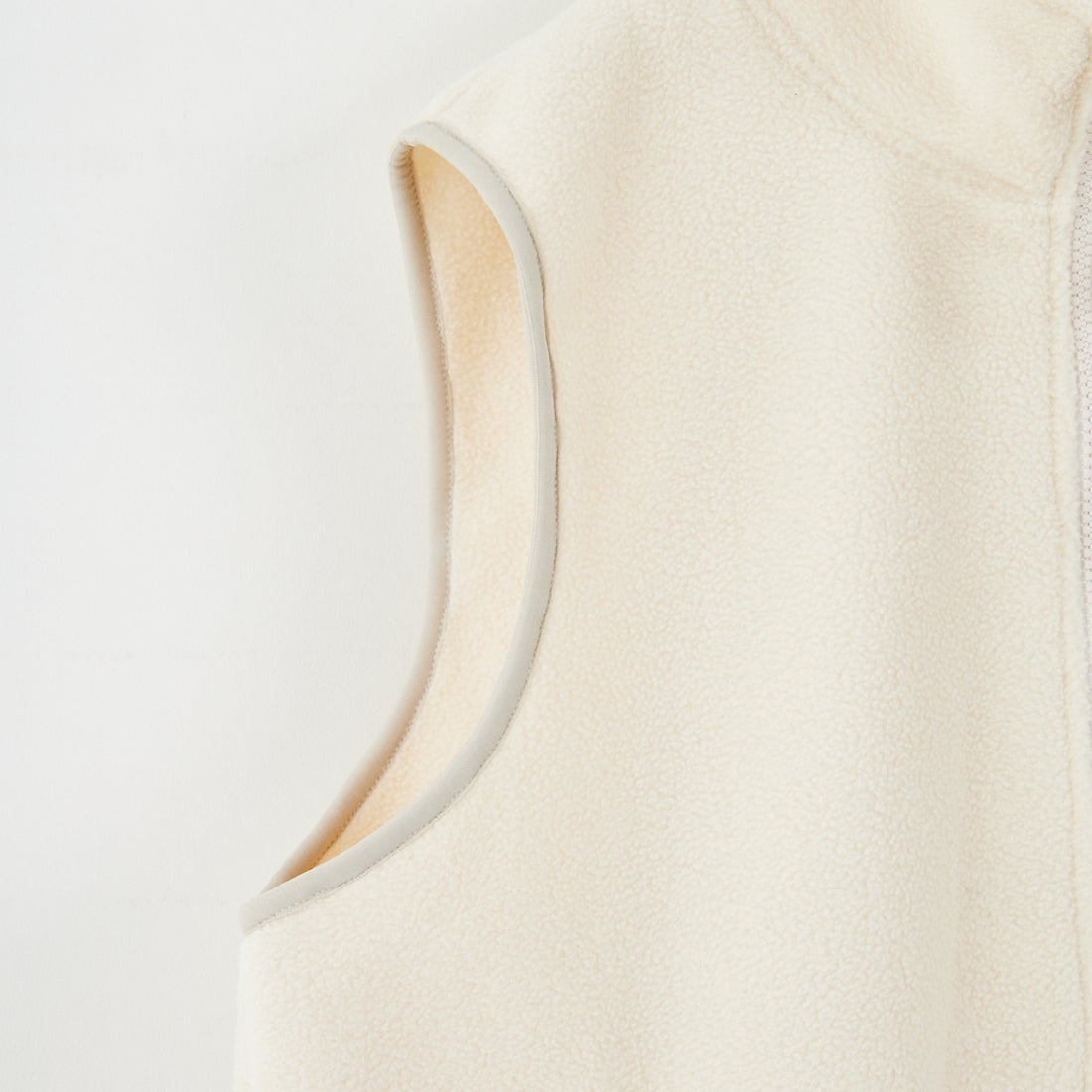 KELTY [ケルティ] 別注 フリース スタンドネックベスト [KE254W30IN02-JF] IVORY
