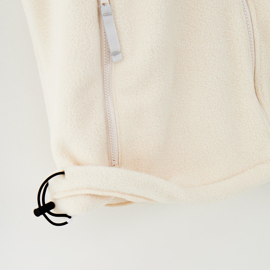 KELTY [ケルティ] 別注 フリース スタンドネックベスト [KE254W30IN02-JF] IVORYィ] 別注 フリース スタンドネックベスト [KE254W30IN02-JF] CHARCOAL