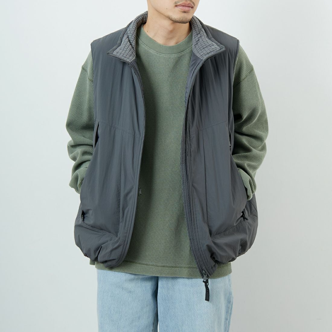 GREY&&モデル身長：168cm 着用サイズ：L&&