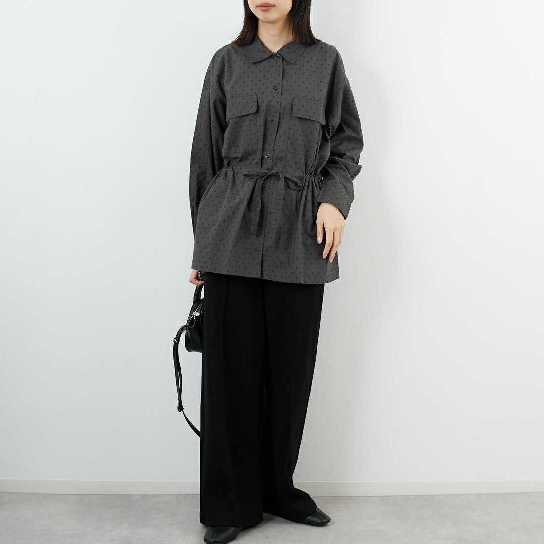 soil [ソイル] ドットコットンポプリン フラップポケットシャツ [NSL25531] 973M GY M. &&モデル身長：162cm 着用サイズ：2&&