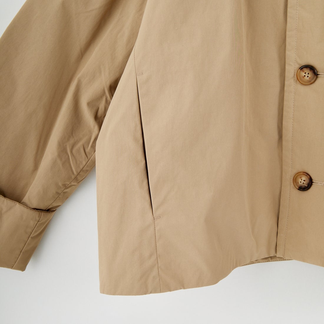 DANTON [ダントン] ピーチタフタ フーデッドジャケット [DT-A0673PNT] BEIGE