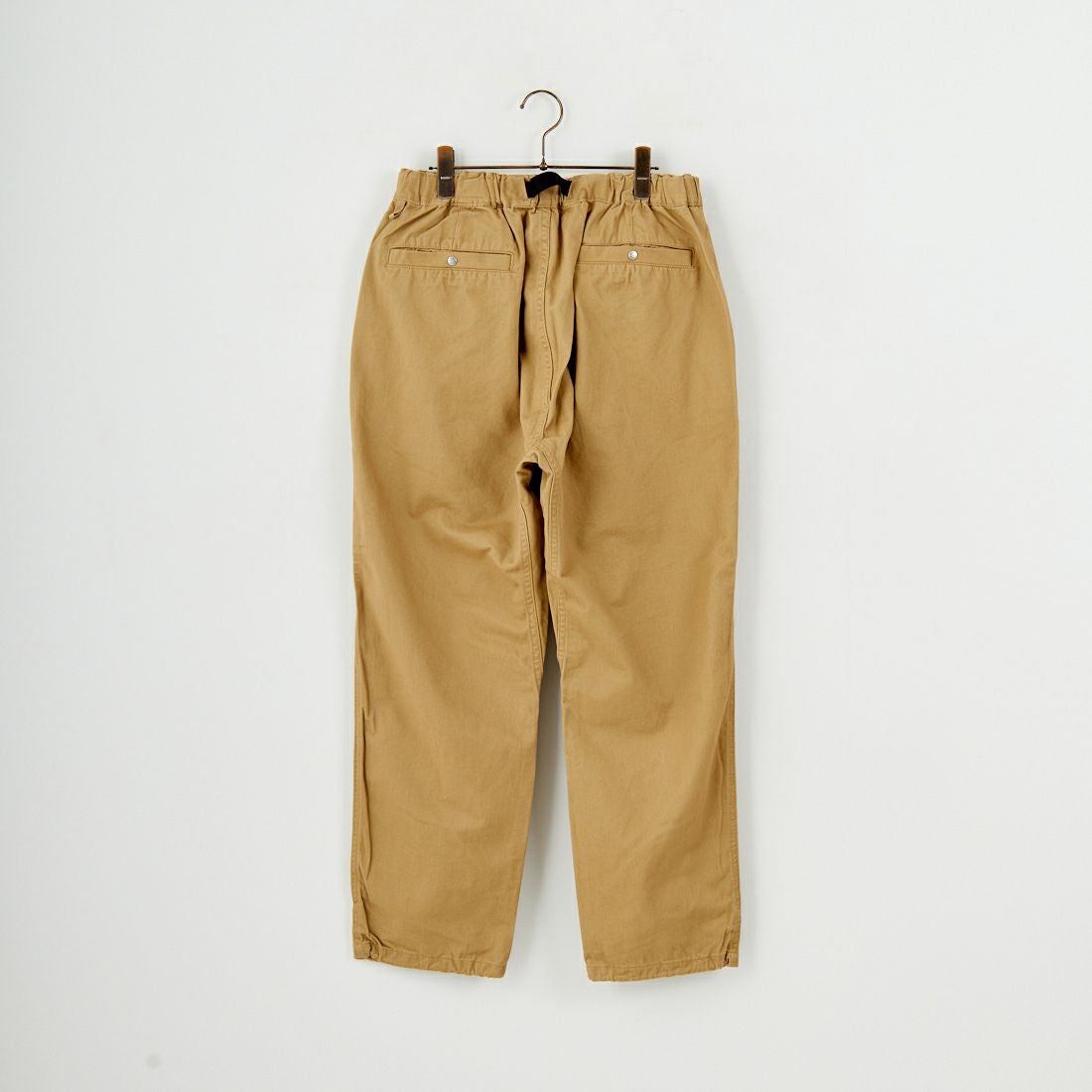 NANGA [ナンガ] ウェビングベルトチノテーパードパンツ [N2530-1D086A] BEG