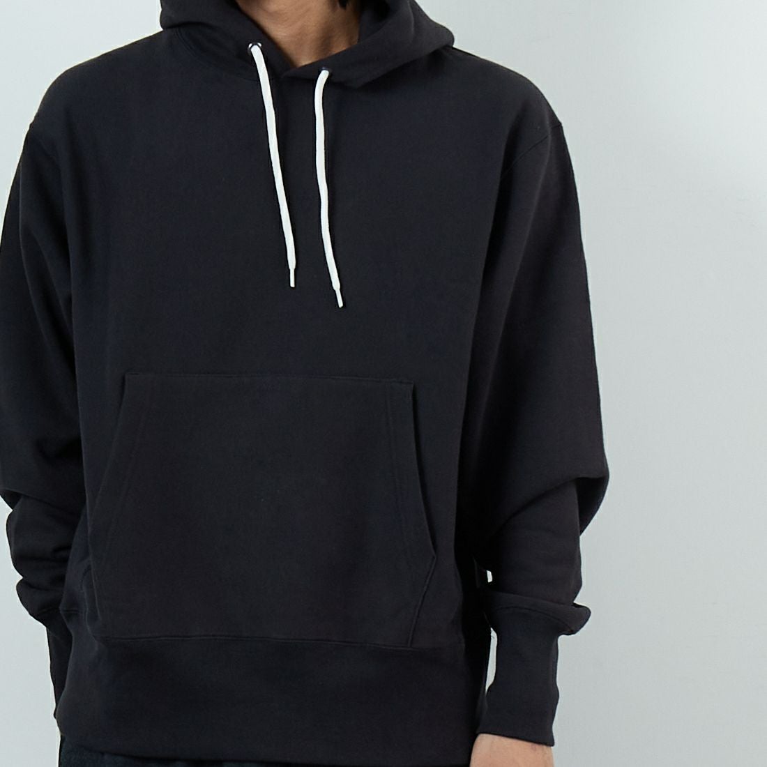 Health knit [ヘルスニット] ロッカーウェイト スウェットフーディ [HR25F-M152] INK BLACK &&モデル身長：179cm 着用サイズ：M&&