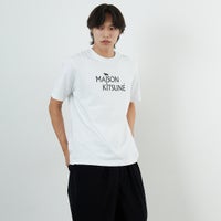 P100 WHITE&&モデル身長：179cm 着用サイズ：S&&