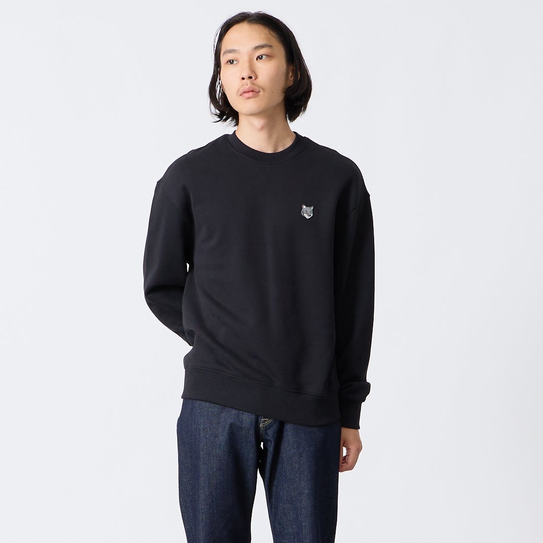 MAISON KITSUNE [メゾン キツネ] フォックスヘッド コンフォートスウェット [PM00304KM0341] P199 BLACK &&モデル身長：175cm 着用サイズ：S&&