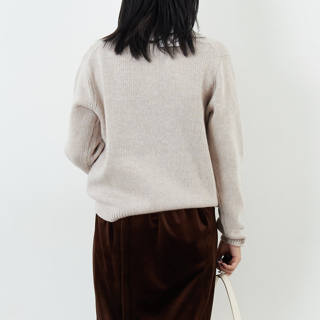 MAISON KITSUNE [メゾン キツネ] ドレスドフォックス インターシャウールジャンパー [PW00812KH0002] 0382 P.WHI &&モデル身長：167cm 着用サイズ：S&&