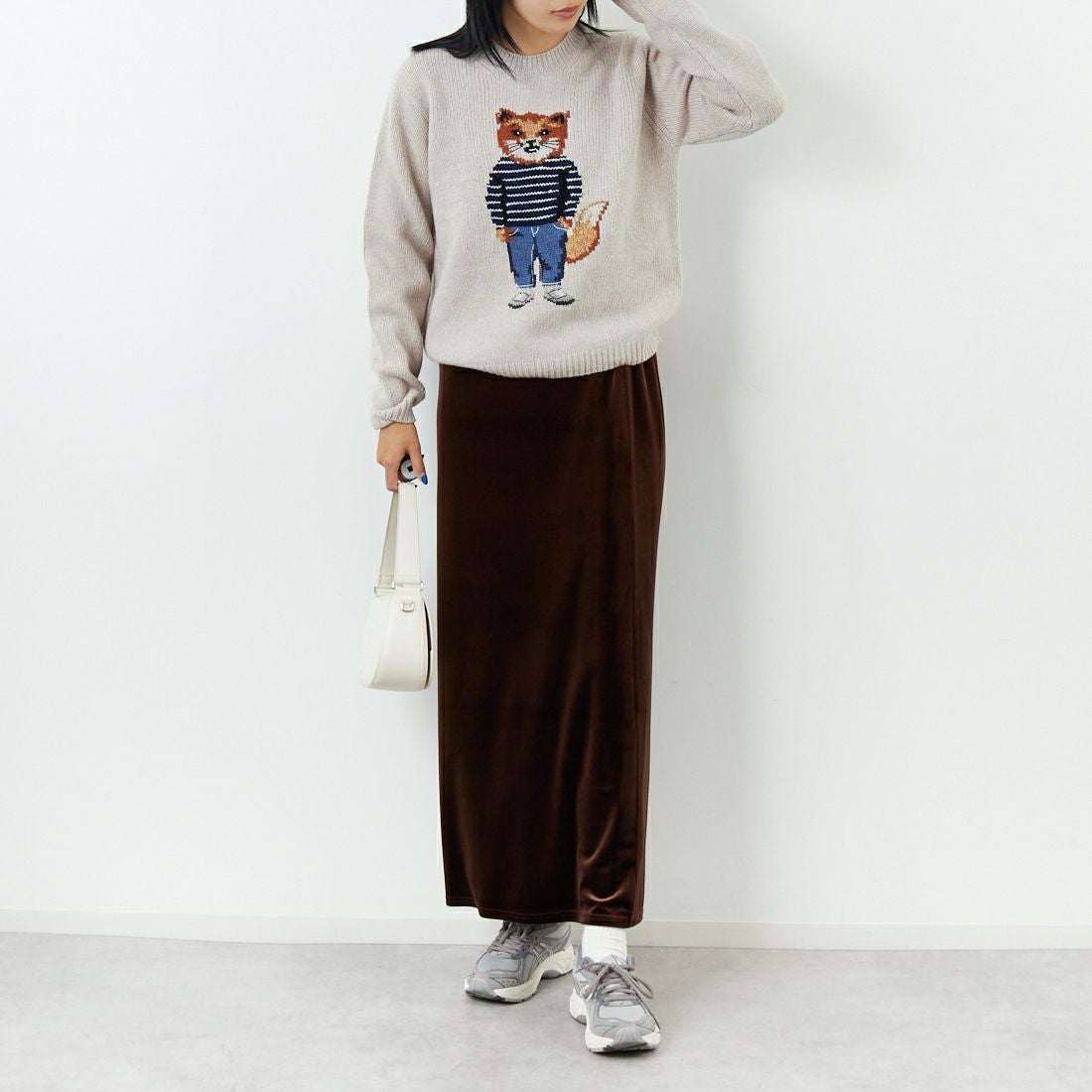 MAISON KITSUNE [メゾン キツネ] ドレスドフォックス インターシャウールジャンパー [PW00812KH0002] 0382 P.WHI &&モデル身長：167cm 着用サイズ：S&&