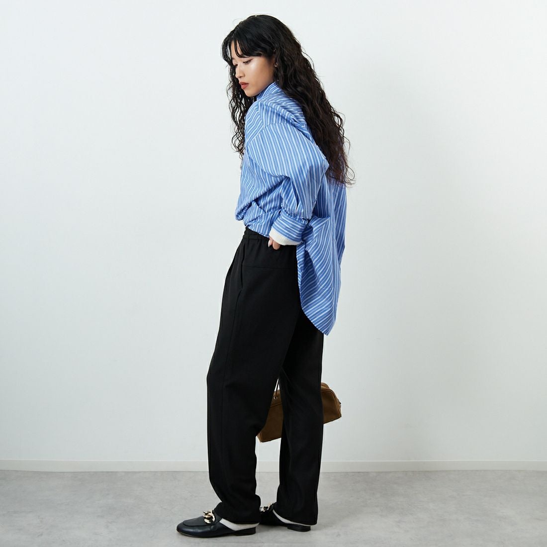 Jeans Factory Clothes [ジーンズファクトリークローズ] コスミカルウォームテーパードパンツ [21256055] 004 ﾌﾞﾗｯｸ &&モデル身長：162cm 着用サイズ：38&&