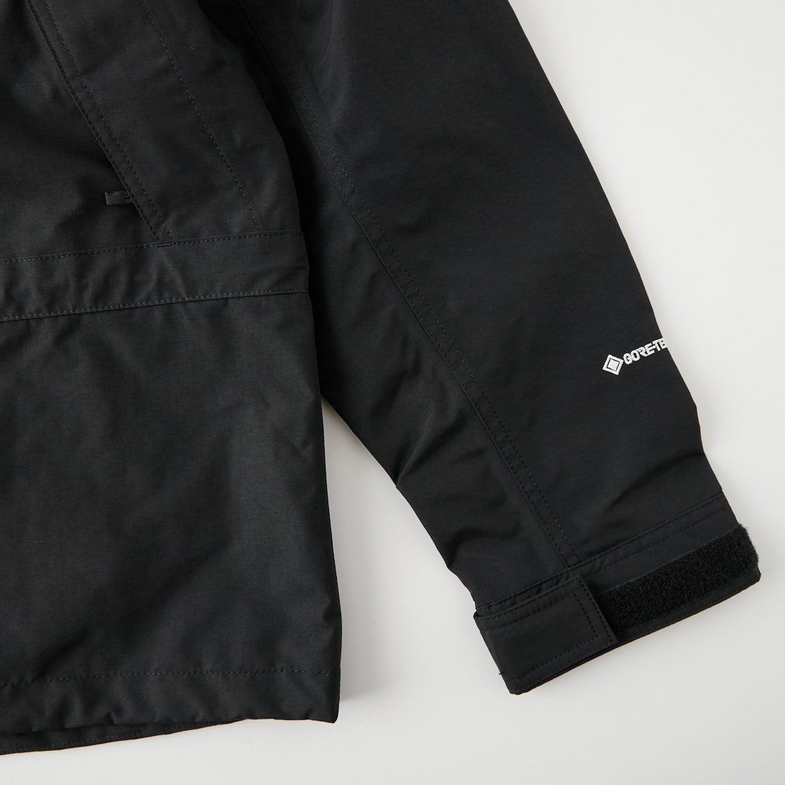 THE NORTH FACE [ザ ノースフェイス] マウンテンライトジャケット [NPW62550] K