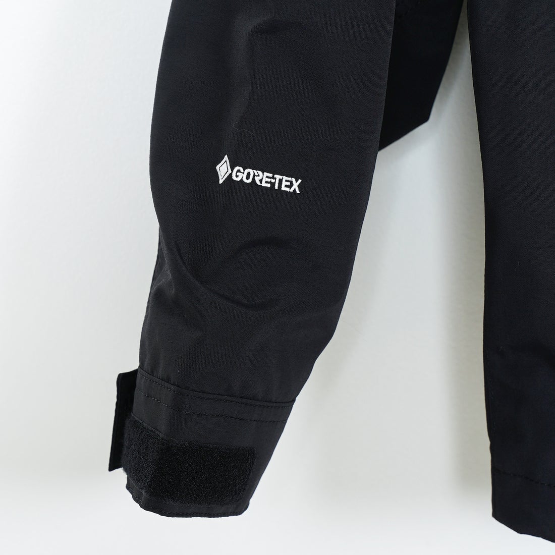 THE NORTH FACE [ザ ノースフェイス] マウンテンライトジャケット [NPW62550] K