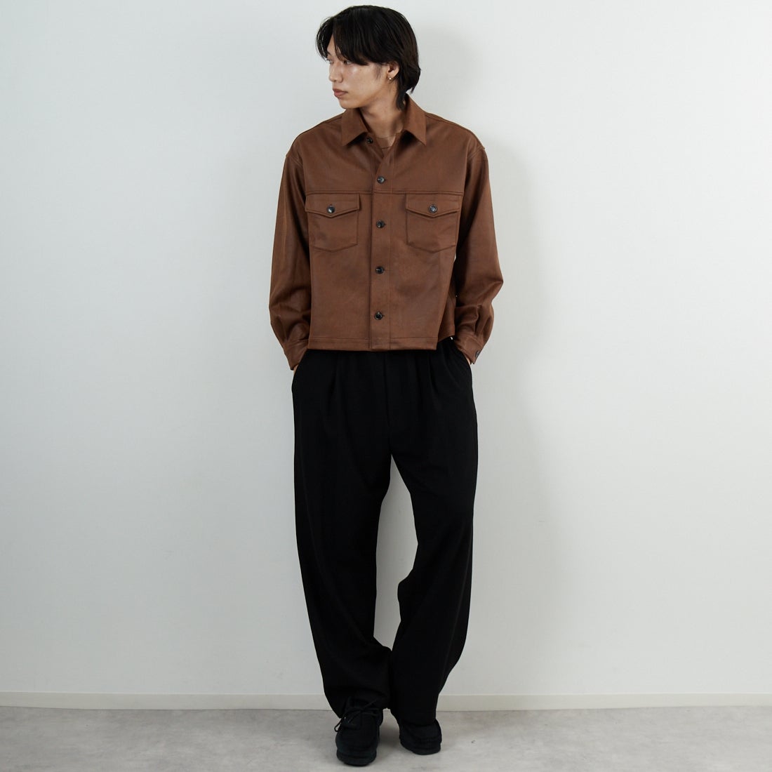 SLICK [スリック] シンセティックレザートラッカージャケット [5111047] 500 BROWN &&モデル身長：179cm 着用サイズ：1&&