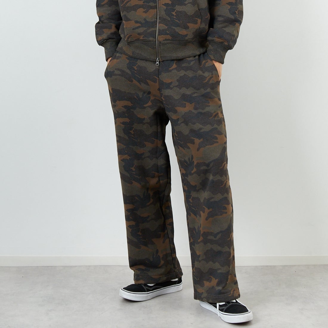 430 WOODLA&&モデル身長：179cm 着用サイズ：2&&