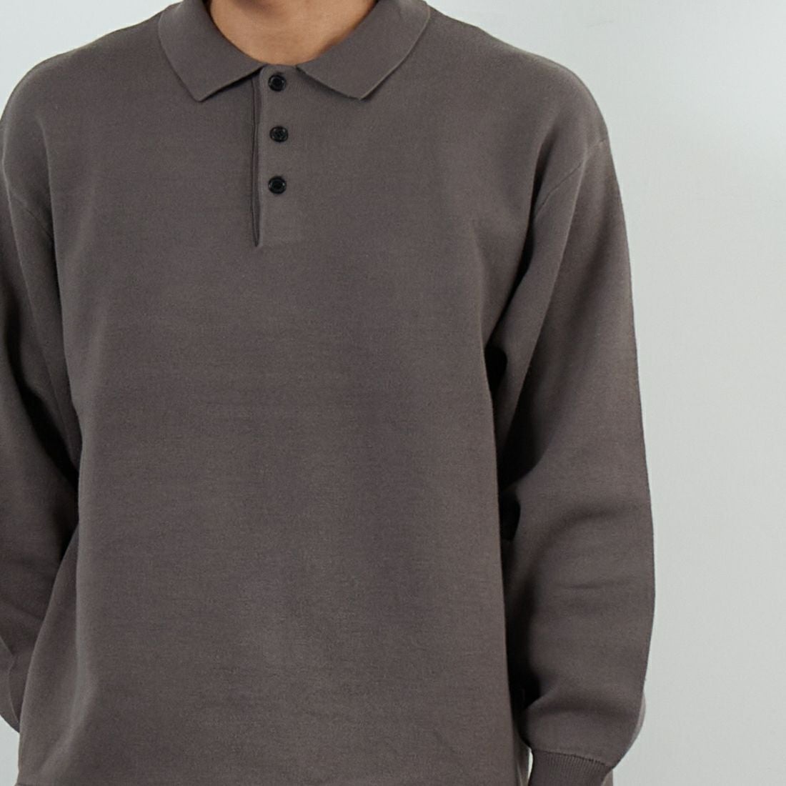 SLICK [スリック] スウェットライク ドローストリングポロニット [5151028] 500 BROWN &&モデル身長：179cm 着用サイズ：1&&