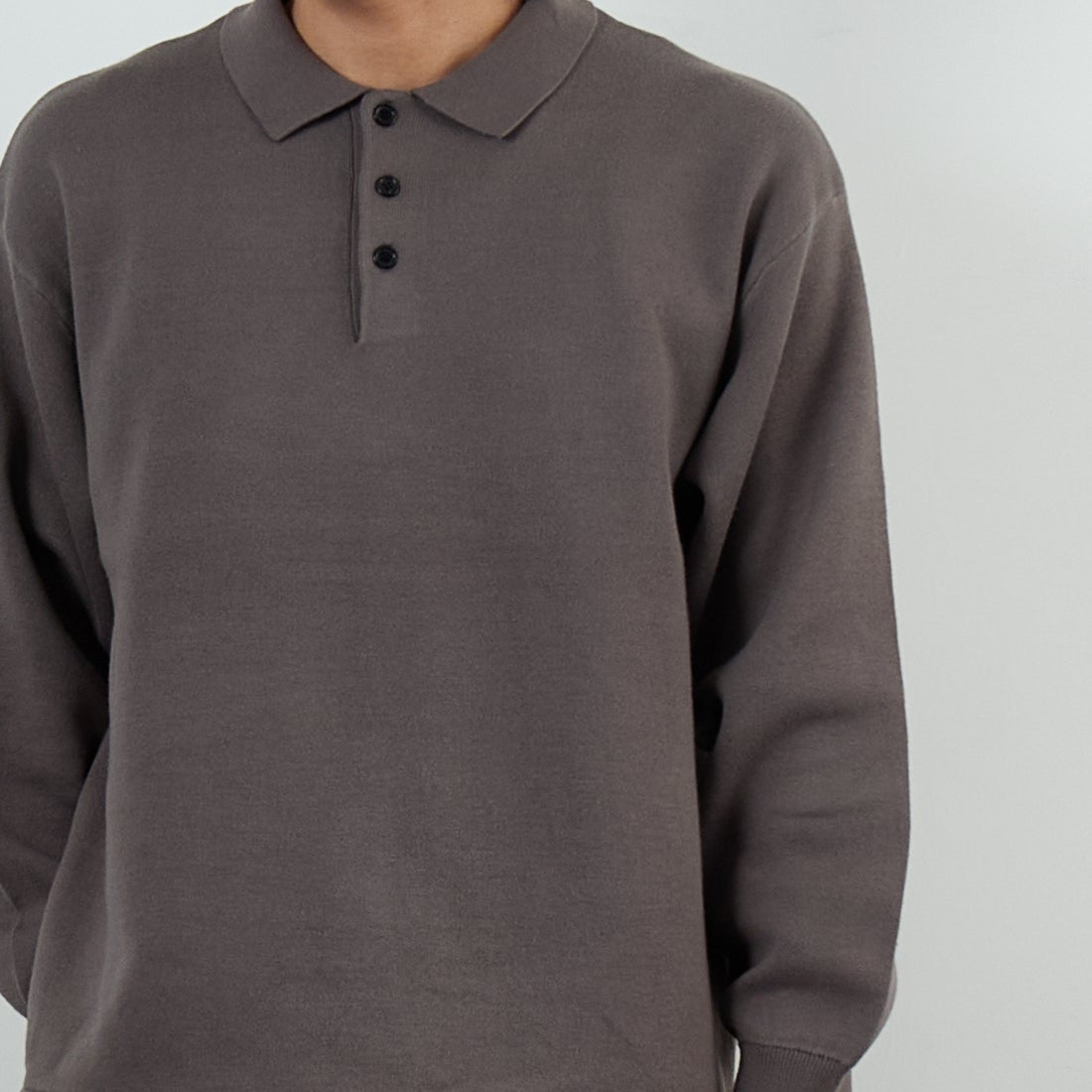 SLICK [スリック] スウェットライク ドローストリングポロニット [5151028] 500 BROWN &&モデル身長：179cm 着用サイズ：1&&