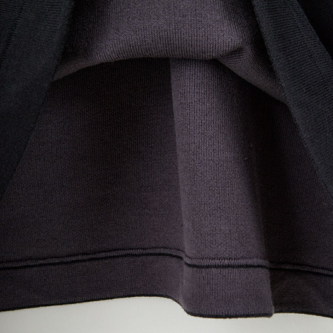 SLICK [スリック] スウェットライク ドローストリングポロニット [5151028] 700 BLACK