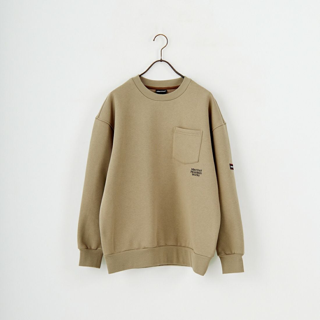 Marmot [マーモット] 別注 ワンポイントロゴ ポケットスウェット [MTFW25USW361IN-JF] BEIGE