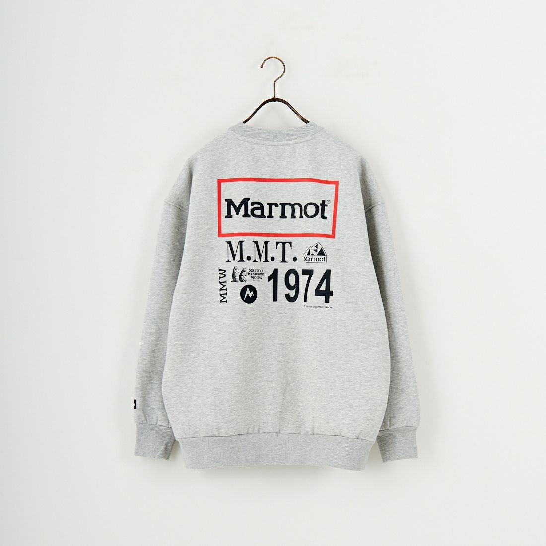 Marmot [マーモット] 別注 ヒストリーロゴ バックプリントスウェット [MTFW25USW363IN-JF] TOP GRAY