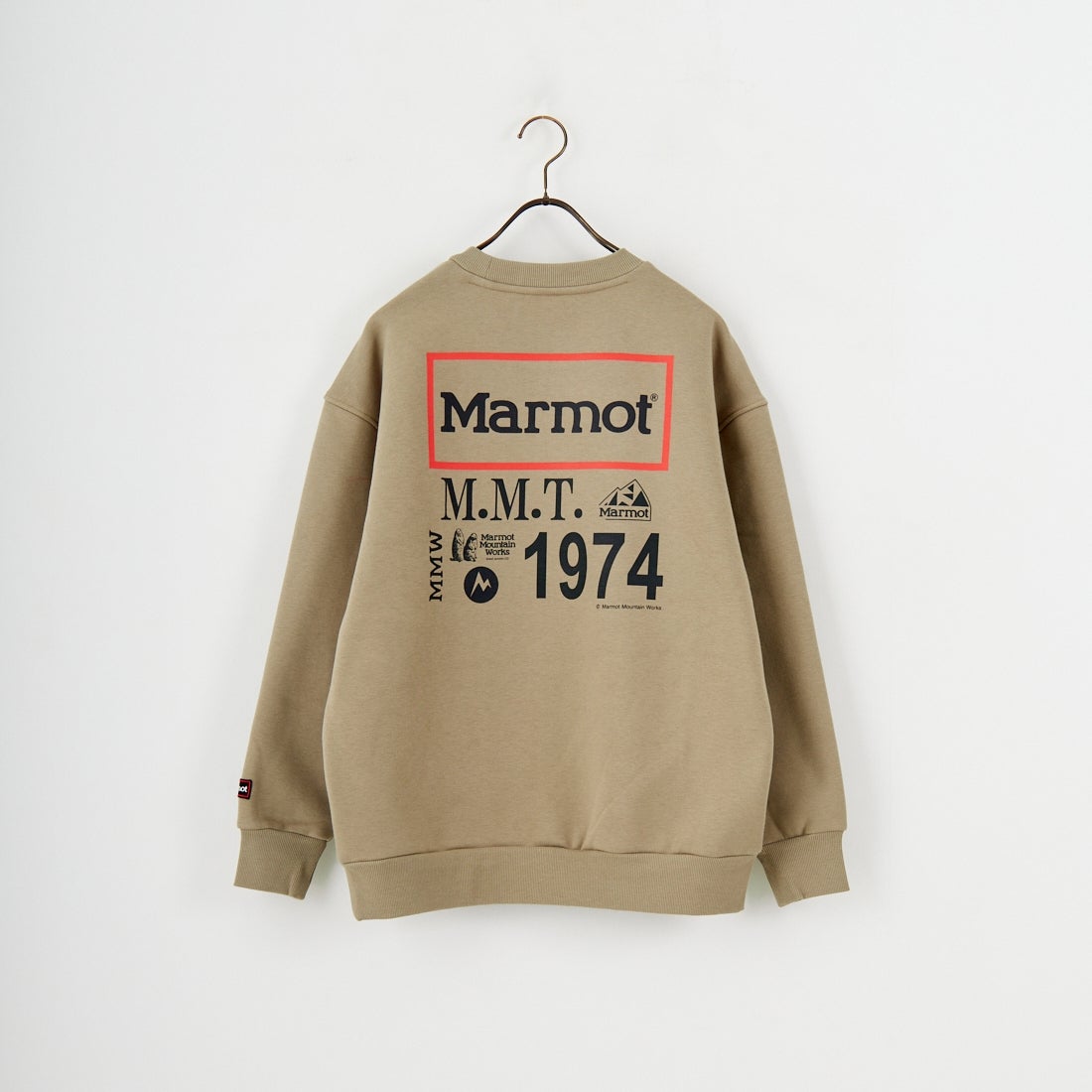 Marmot [マーモット] 別注 ヒストリーロゴ バックプリントスウェット [MTFW25USW363IN-JF] BEIGE