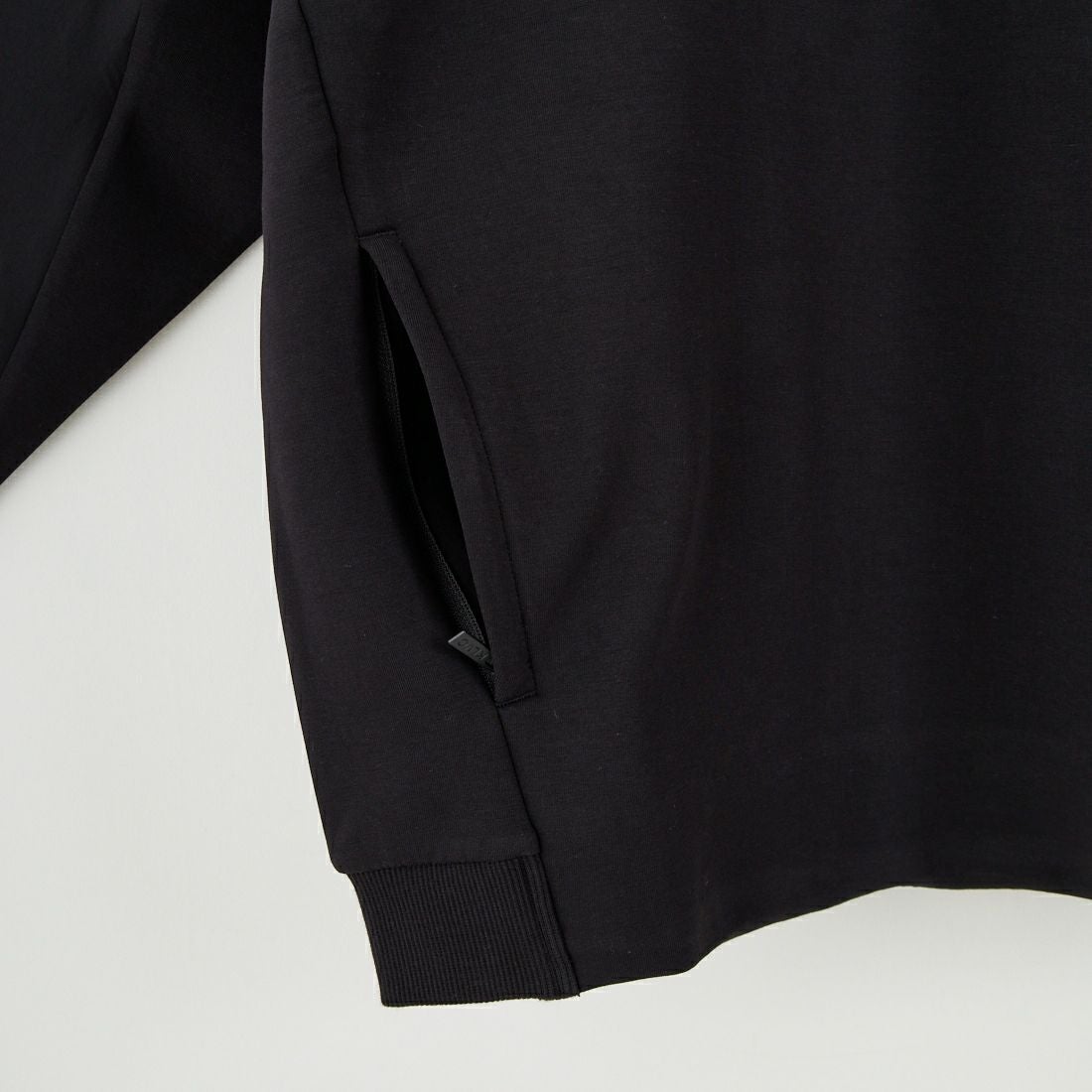 VALENCIANO BY KELME [バレンシアーノ バイ ケレメ] ナイロンミックスハーフジップ [KV24F205] 26 BLACK