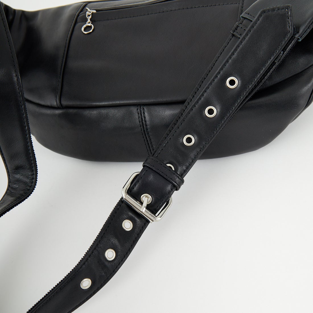 Schott [ショット] パデッドボディバッグ [7825976008] 010 BLACK