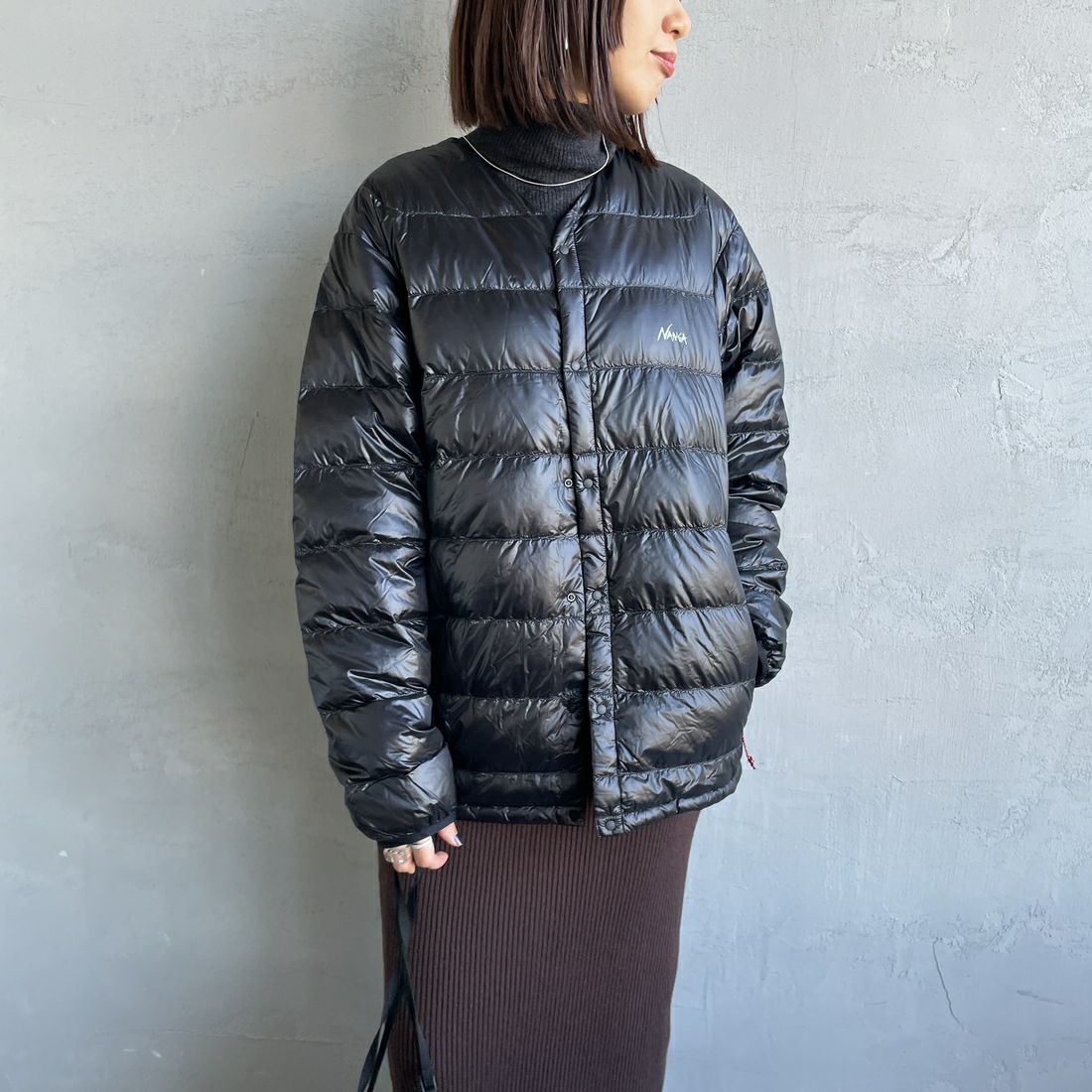 NANGA [ナンガ] 7デイズインナーダウンカーディガン [N2530-0I061A] BLK &&モデル身長：159cm 着用サイズ：S&&