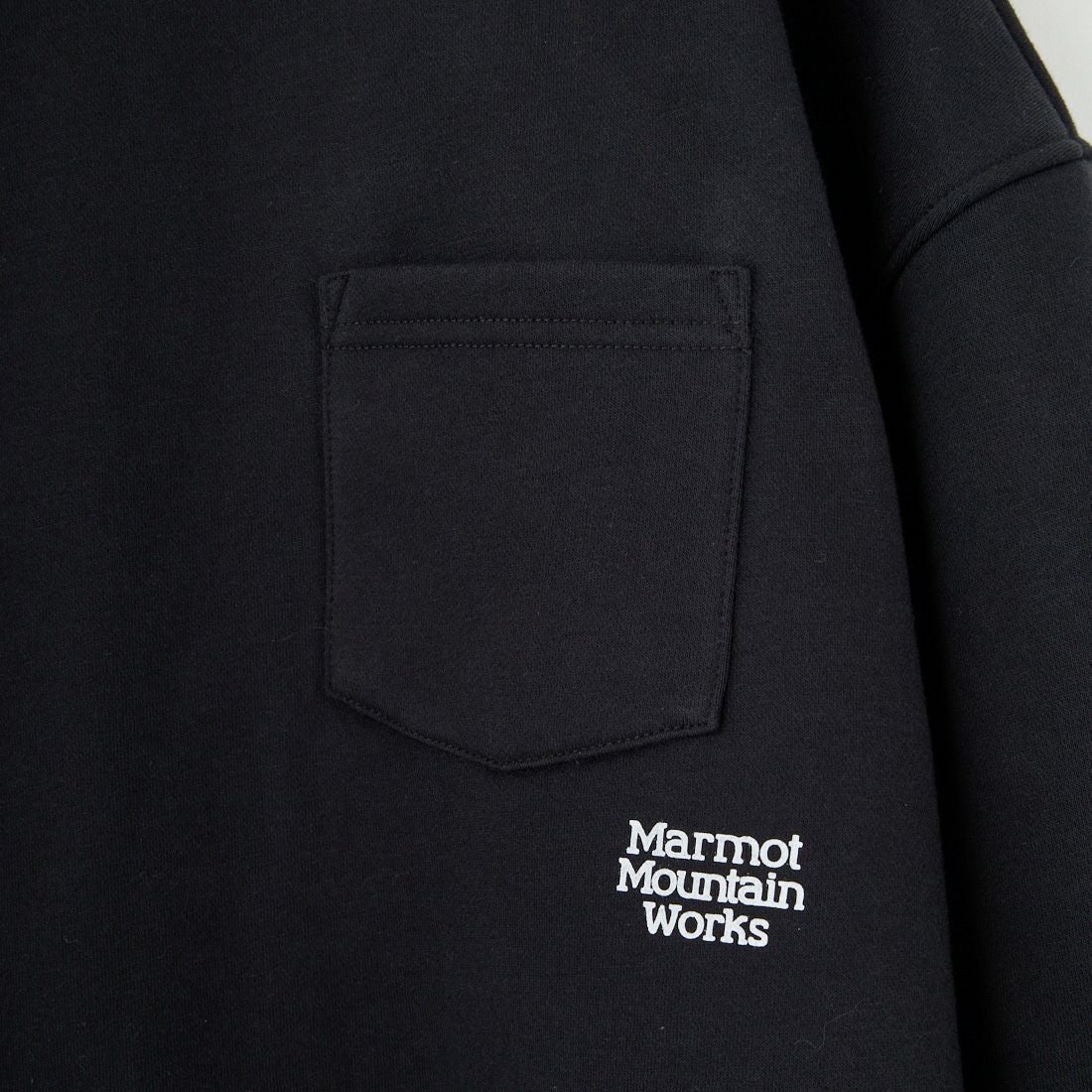 Marmot [マーモット] 別注 ワンポイントロゴ ポケットスウェット [MTFW25USW361IN-JF] BLACK