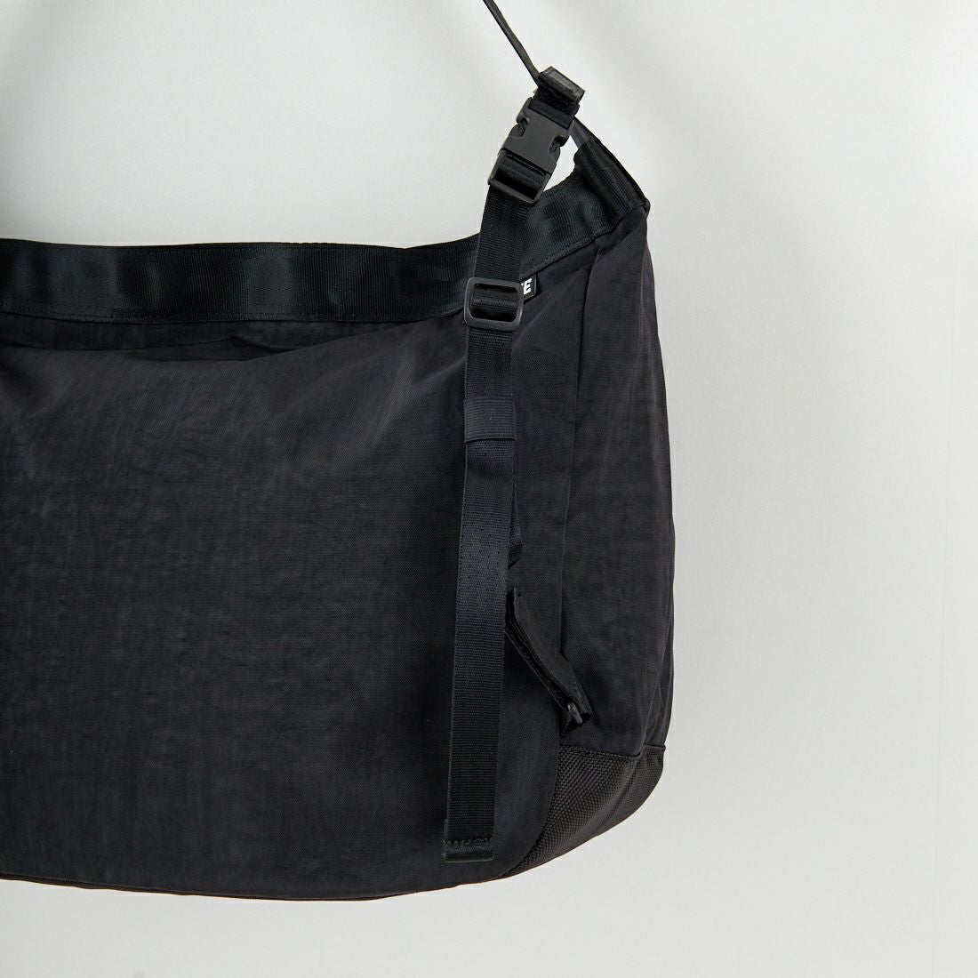 CHROME [クローム] ニュースペーパー メッセンジャーバッグ [JP197] BKCK